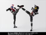 Tamashii Nations 2016 Exclusive – S.H.Figuarts Shinkochu Seihou Kamen Rider Dark Kabuto