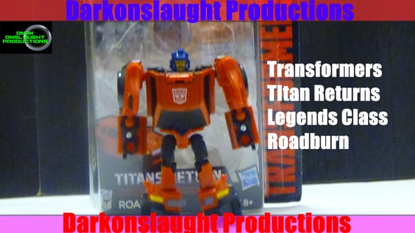 Review: Transformers Titan Returns Legends Class Roadburn