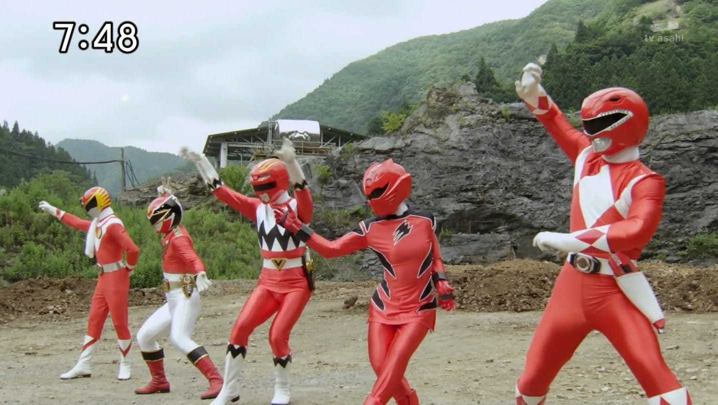 over-time-animal-sentai-zyuohger-29-0322a5b7-mkv_snapshot_15-46_2016-09-12_08-49-49