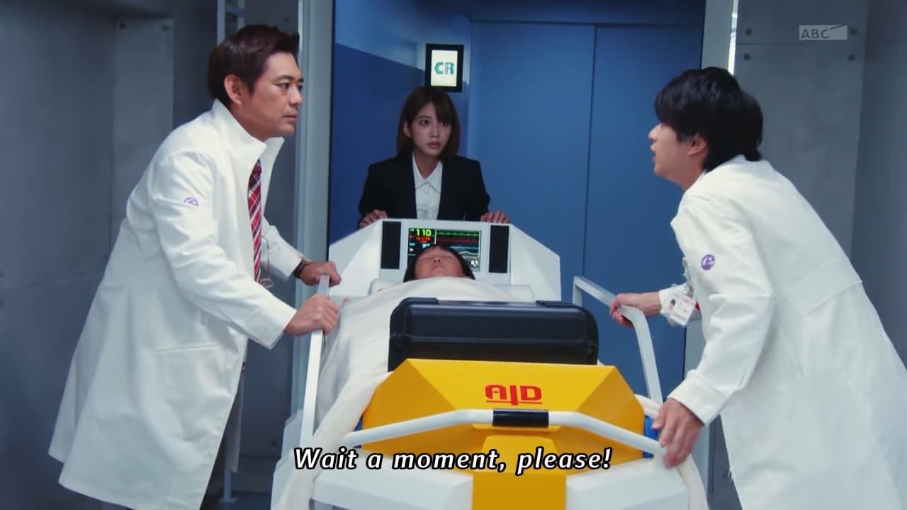 excite-subs-kamen-rider-ex-aid-01-hd-1bafbda3-mkv_snapshot_07-03_2016-10-04_17-32-48