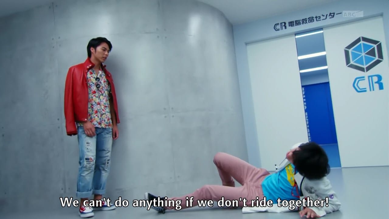 excite-subs-kamen-rider-ex-aid-04-hd-7c72d7e0-mkv_snapshot_14-36_2016-10-26_08-40-34