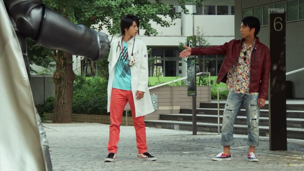excite-subs-kamen-rider-ex-aid-07-hd-23eebde2-mkv_snapshot_14-03_2016-11-26_11-15-51